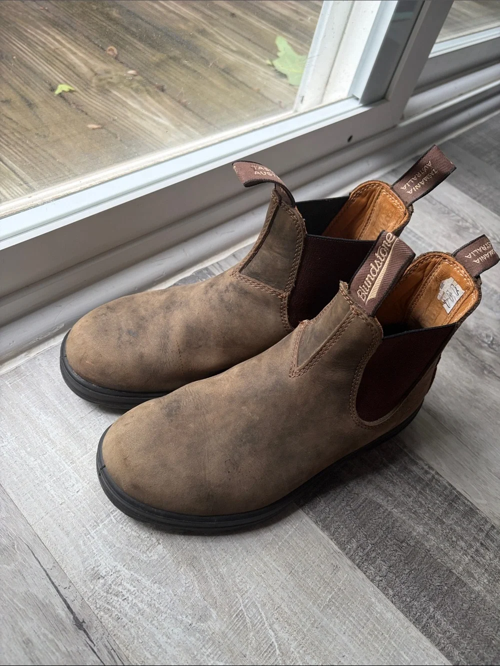 Blundstone Men’s Chelsea Chukka Boots - Brown Upper with Black Sole